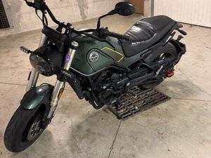 MOTO BENELLI LEONCINO 500 ROADSTER