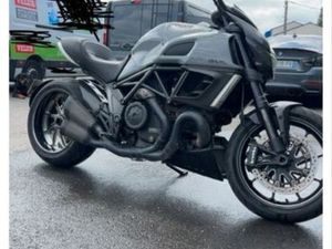 DUCATI DIAVEL 1200 CC 2013