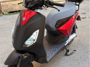 SCOOTER PIAGGIO 1 ACTIVE PLUS