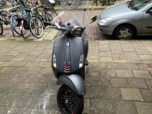 VESPA S SPRINT BLAUWE KENTEKEN — SCOOTERS | VESPA — MARKTPLAATS