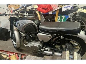 1966 HONDA CB72 VENTE AUX ENCHÈRES