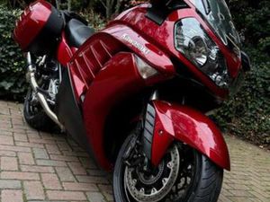 ZEER MOOIE EN GOED ONDERHOUDEN KAWASAKI GTR 1400 2014! — MOTOREN | KAWASAKI — MARKTPLAATS