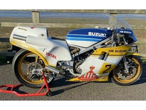 1983 SUZUKI RG 500 VENTE AUX ENCHÈRES