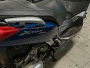 YAMAHA X-MAX 250 - 2009