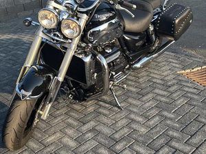 TRIUMPH ROCKET 3 CLASSIC, 27000KM, SCHECKHEFT, EXTRAS, TAUSCH/VER