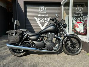 TRIUMPH THUNDERBIRD STORM 1700 ABS INSP. + REIFEN NEU