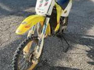 SUZUKI RM 85