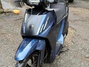 PEUGEOT TWEET 200 - 2025