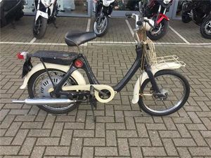 HONDA P50