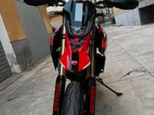 HYPERMOTARD 698 MONO RVE (35KW)