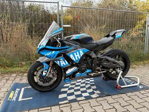 YAMAHA R1 RACE RN65 - NEU