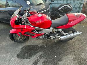 HONDA VTR 1000 TÜV 01.2026 FÜR BASTLER