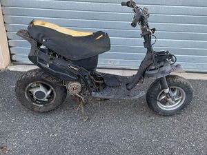 SCOOTER 50 GILERA STALKER ET PEUGEOT BUXY ZENITH SPEEDAKE