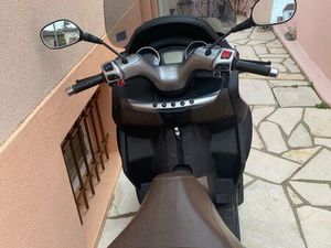À VENDRE PIAGGIO MP3 500