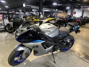 2026 SUZUKI GSX-R 600