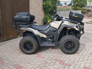 QUAD KYMCO 550