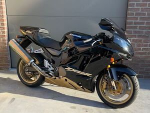 KAWASAKI ZX12R
