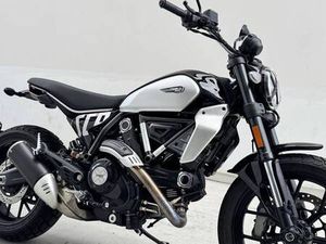 2023 DUCATI SCRAMBLER ICON DARK MATT BLACK -PREMIUM DEALER!