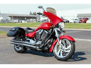 2006 VICTORY KINGPIN - AMAZING CRUISER / TOURING BIKE