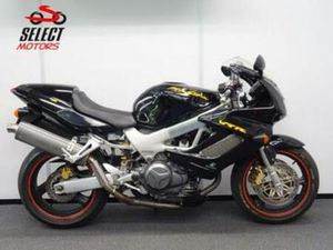 HONDA VTR 1000 F FIRESTORM VTR1000F 1998 — MOTOREN | HONDA — MARKTPLAATS