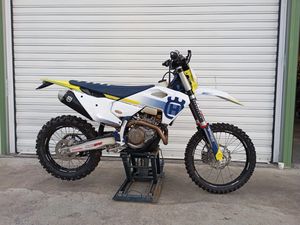 HUSQVARNA FE 450I →