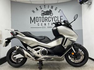 HONDA FORZA 750 SCOOTER PETROL DCT EURO 5 (58 PS) 745 CC