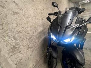 ② YAMAHA NIKEN 900 GT