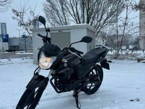 YAMAHA YS125 2020! A1 RIJBEWIJS — MOTOREN | YAMAHA — MARKTPLAATS