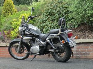 SUZUKI VL 125