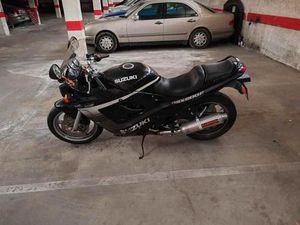 SUZUKI - GSX 600 F MOTO LIMITABLE