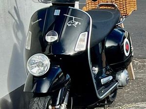 VESPA GTV