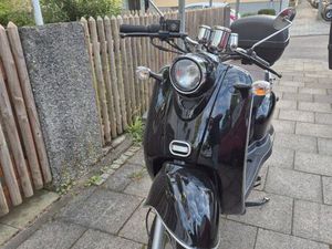 OTHER NOVA MOTORS RETRO STAR