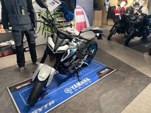 YAMAHA MT 125 MY25 5 JAHRE GARANTIE