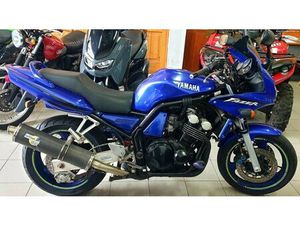 YAMAHA FAZER 600