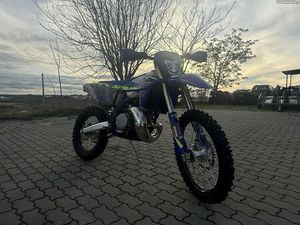 YAMAHA XT660X