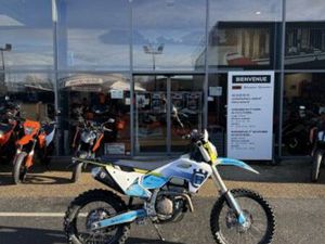 HUSQVARNA FE 250 2024 250 CM3 | MOTO ENDURO | 5 262 KM | BLEU | 14112 BIEVILLE BEUVILLE