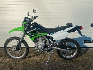 KAWASAKI KLX 250S TOP GEPFLEGT
