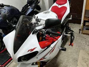 YAMAHA R1 RN22 2009 CIECHANOWIEC