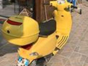 PIAGGIO VESPA 125 LX