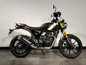 NEW TRIUMPH SCRAMBLER 400 X FOR SALE IN LONDON