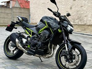 KAWASAKI Z 900