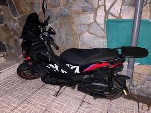 APRILIA - SR GT RÉPLICA