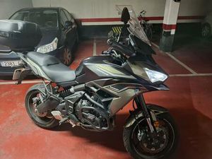 KAWASAKI - VERSYS 650
