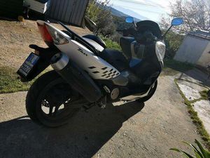 YAMAHA T-MAX 500