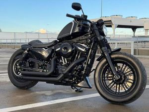 HARLEY DAVIDSON 48 SPORTSTER FORTY EIGHT 1200 X DEZENTER UMBAU