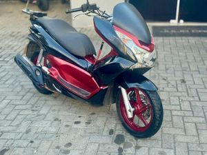 HONDA PCX 150/DLX