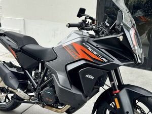 2022 KTM 1290 SUPER ADVENTURE S