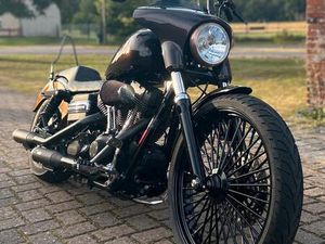 HARLEY-DAVIDSON FXDB DYNA STREET BOB (2007)