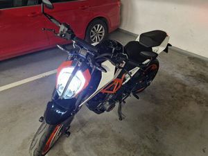 KTM DUKE 390 390 CM3, 2018 GOD.