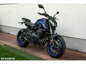 YAMAHA MT